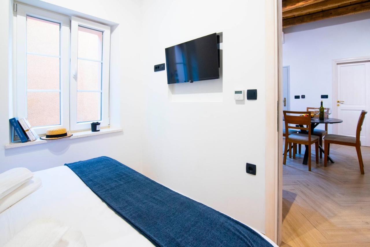 Apartments Allegra Синь Экстерьер фото